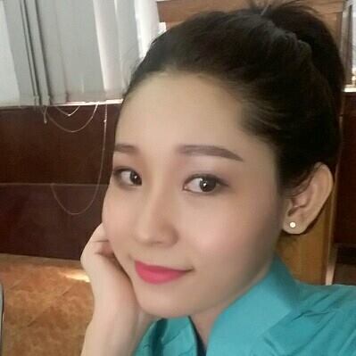 Chị Ngọc - Chủ cơ sở sản xuất áo quần xuất khuất